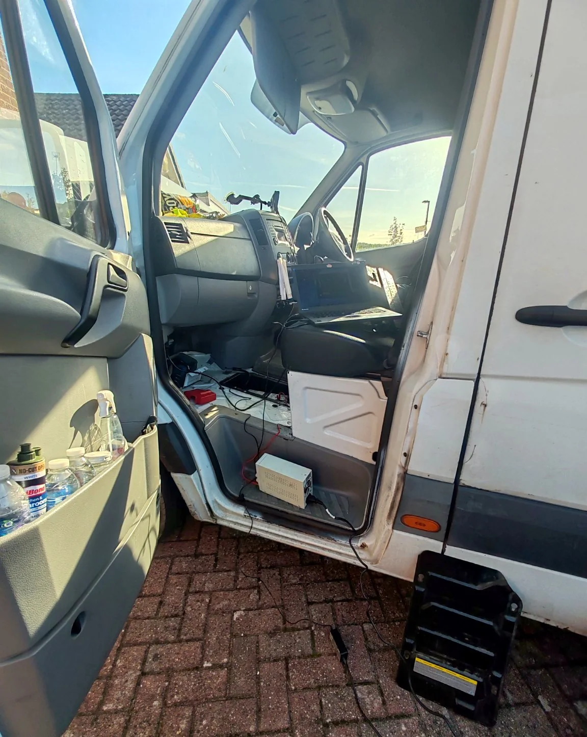 Mobile ECU service setup